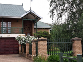 Clarens Mount Rose self-catering holiday house